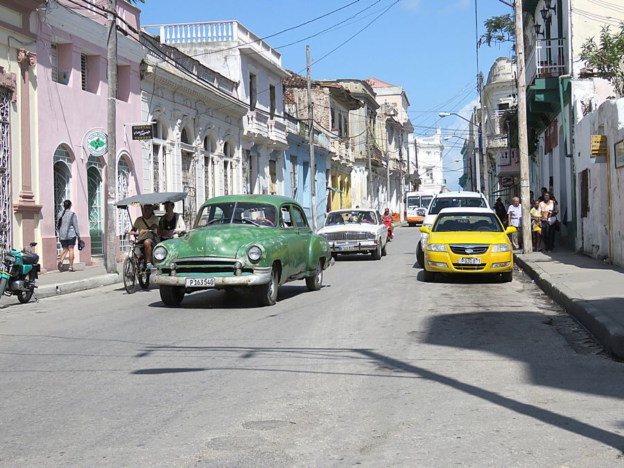 Santa Clara street scene