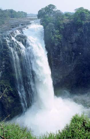 Devil's Cataract Falls