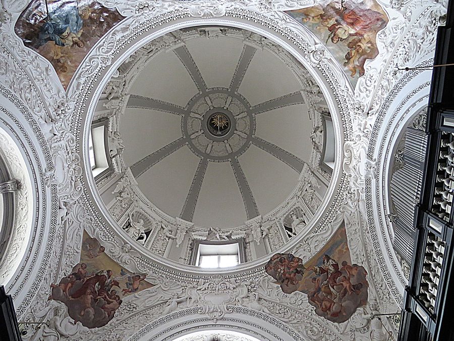 ceiling