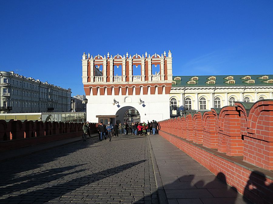 Entrance to Kremlin