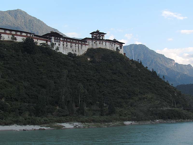 Wangdue Phodrang town gate