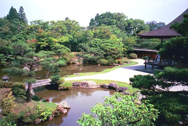 Garden area at Ninnaji Temple