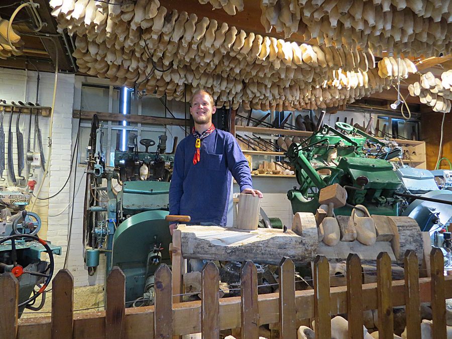 wooden shoe store