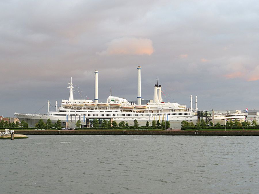 SS Rotterdam