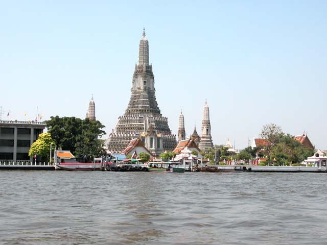 Wat Arun Temple